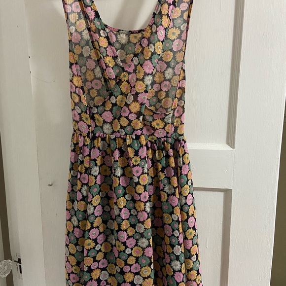 Lucca Couture Cross Back Flare Dress Colorful Daisy Tunic Top Women’s Small - Picture 4 of 16